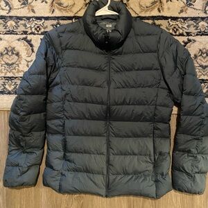 Uniqlo Ultralight Down Jacket